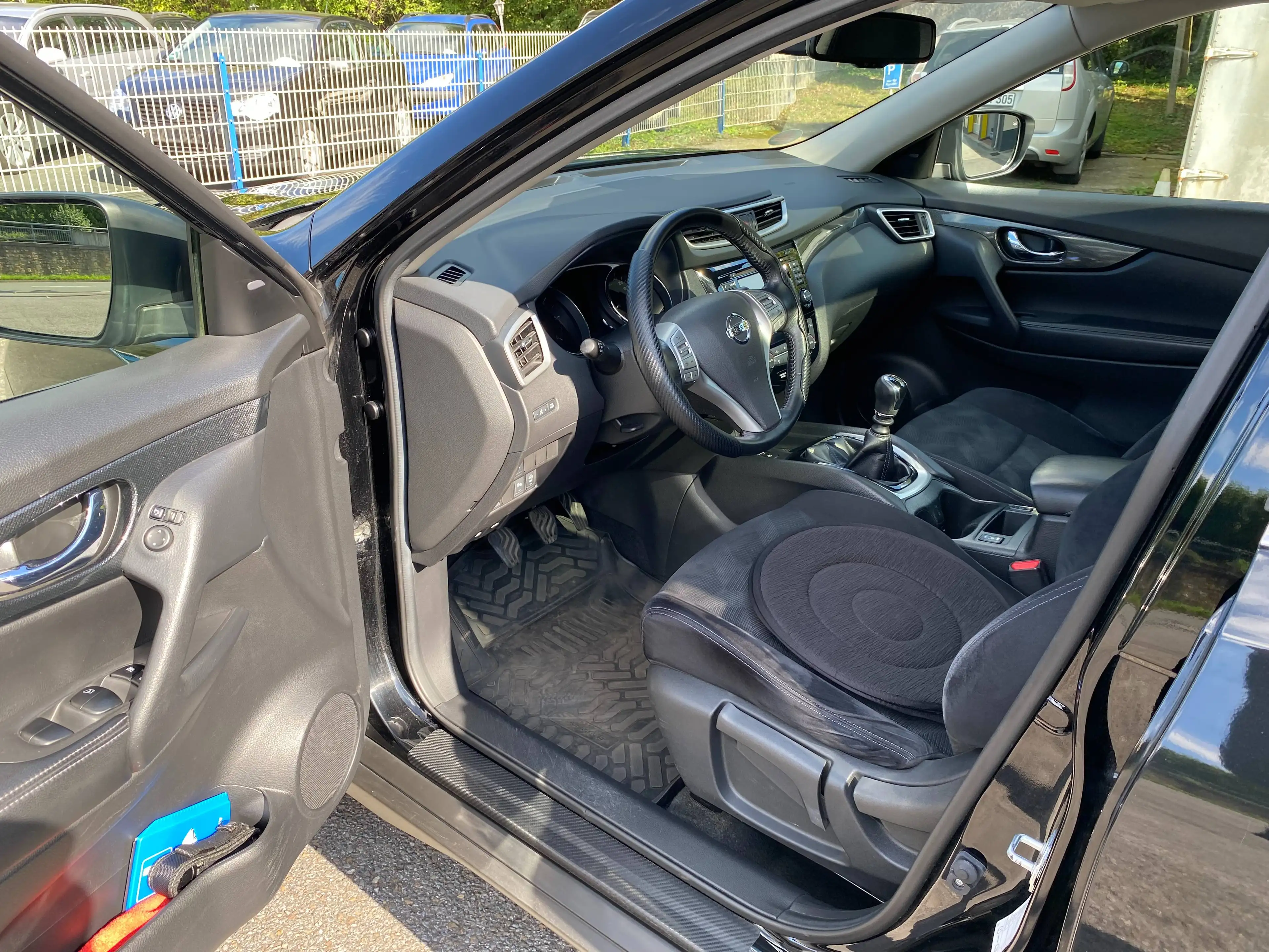 Nissan X-Trail Visia — photo 10
