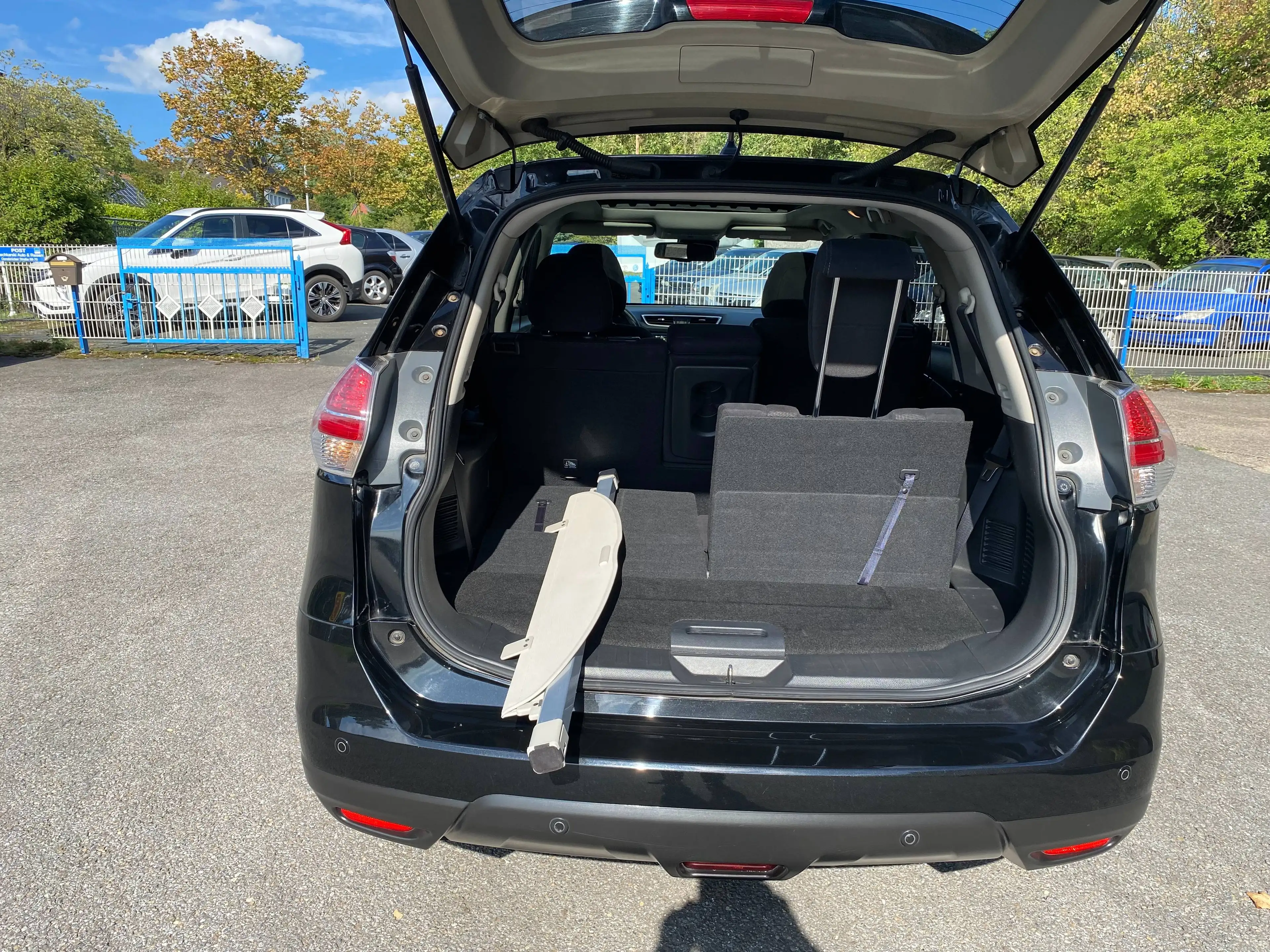 Nissan X-Trail Visia — photo 14