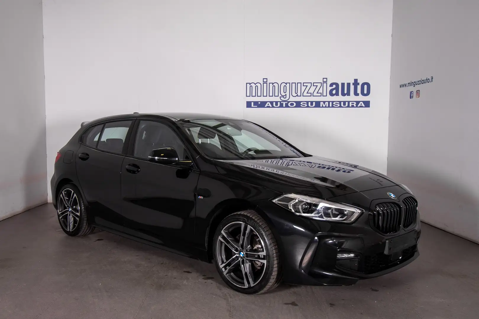 BMW 118 i Msport auto 136CV Noir - 1