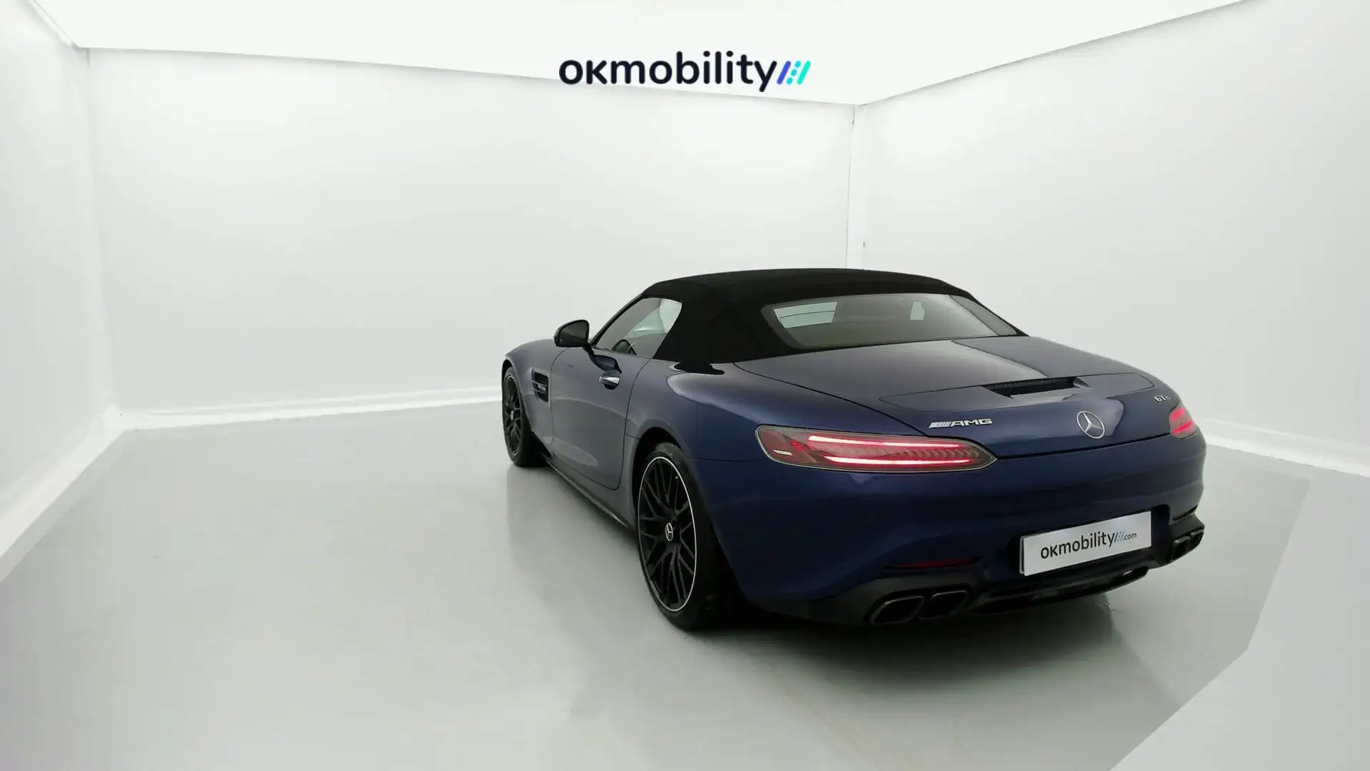 Mercedes-Benz AMG GT Roadster C 557 Blauw - 2
