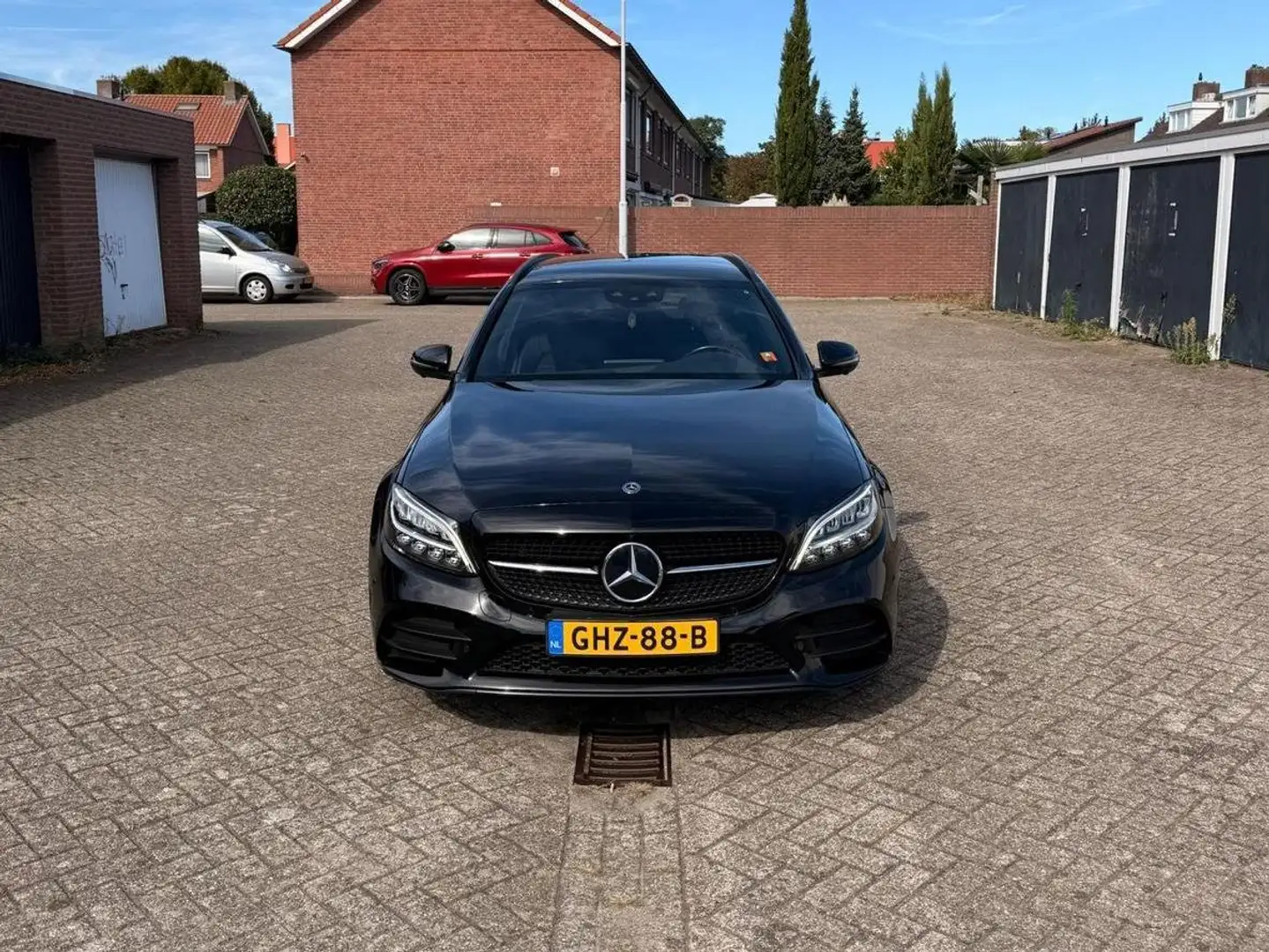 Mercedes-Benz C 300 C300 e AMG-line 320 pk plug-in Zwart - 2