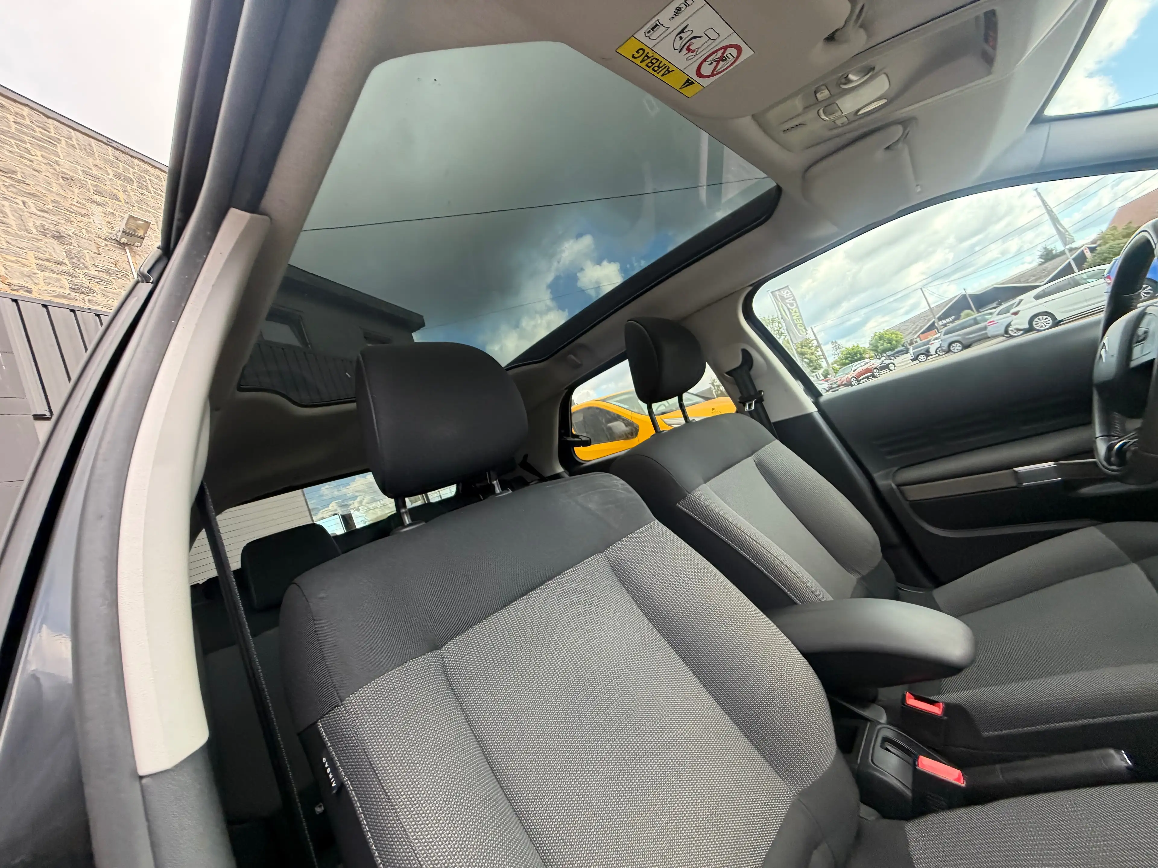 Citroen C4 Cactus C4 Cactus 1.6HDI,CAMÉRA,PANO,GARANTIE — photo 6