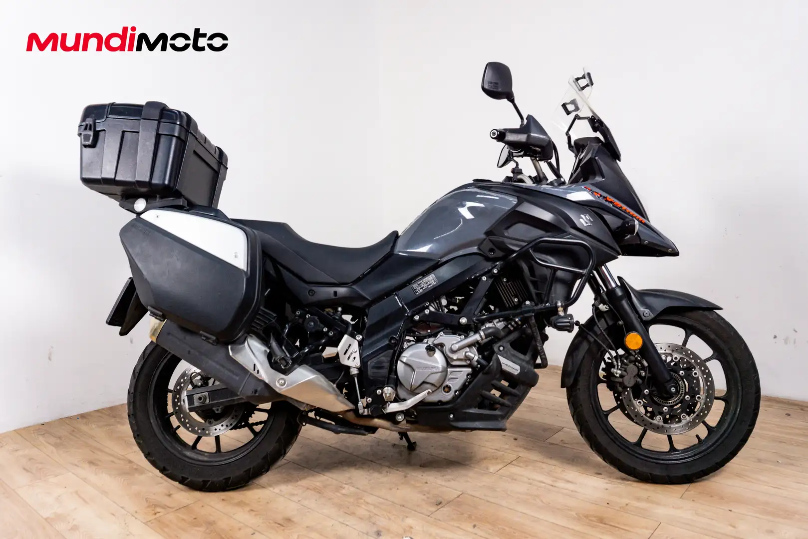 Suzuki V-Strom 650 - 1
