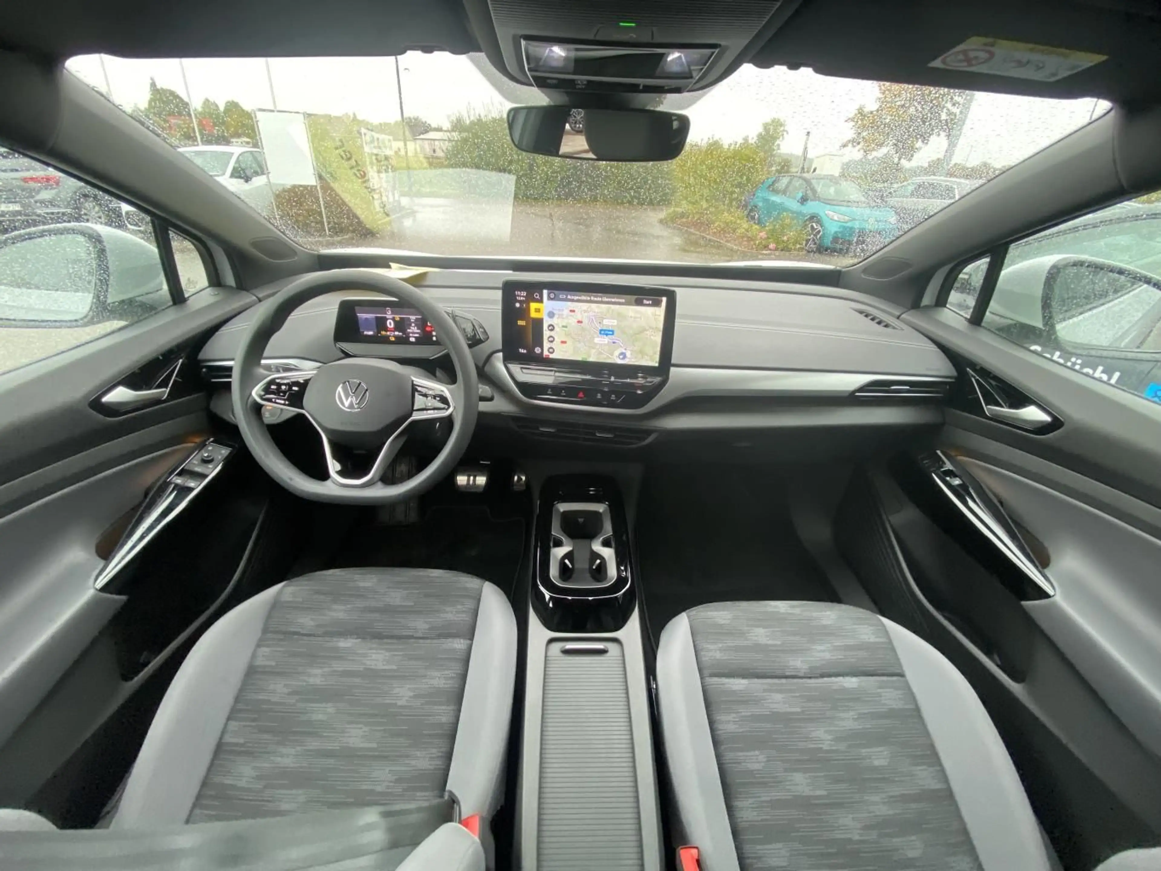 Volkswagen ID.5 PRO WÄRMEPUMPE+AHK+20"+APP-CONNECT+NAVI+LE — photo 11