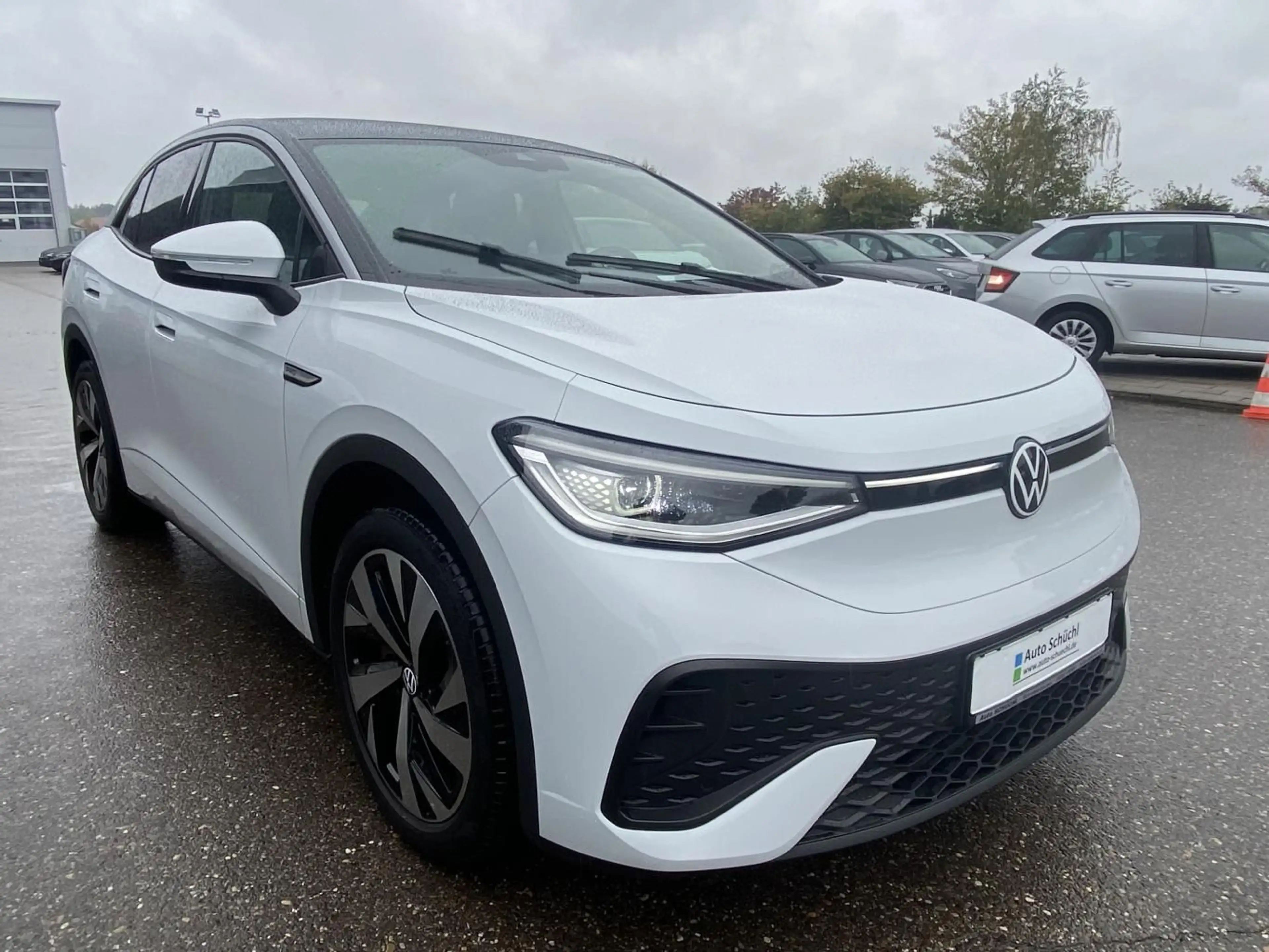 Volkswagen ID.5 PRO WÄRMEPUMPE+AHK+20"+APP-CONNECT+NAVI+LE — photo 7
