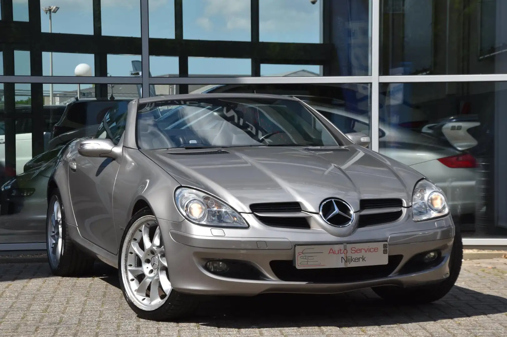 Mercedes-Benz SLK 200 K. Season Edition Airco Elek. Ramen 1ste Eigenaar Gris - 1