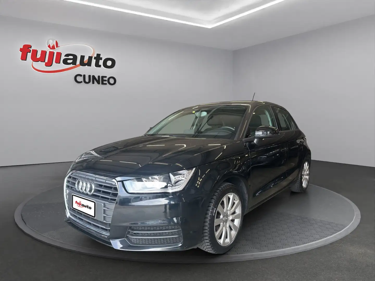 Audi A1 A1 Sportback 1.0 tfsi ultra Admired 95cv Nero - 1