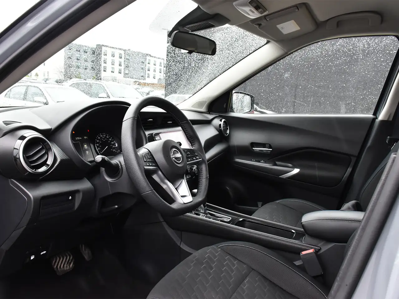 Nissan Kicks снимка Nissan Kicks