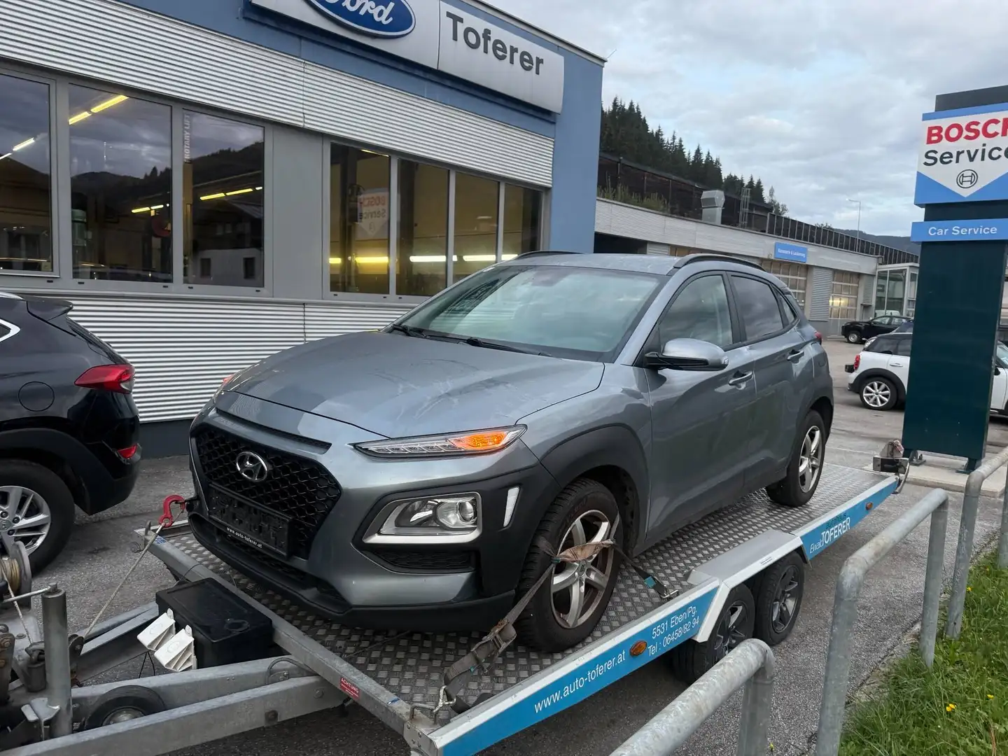 Hyundai KONA 4X4 Automatik Diesel Level 3 Plus / Turboschaden Silber - 2