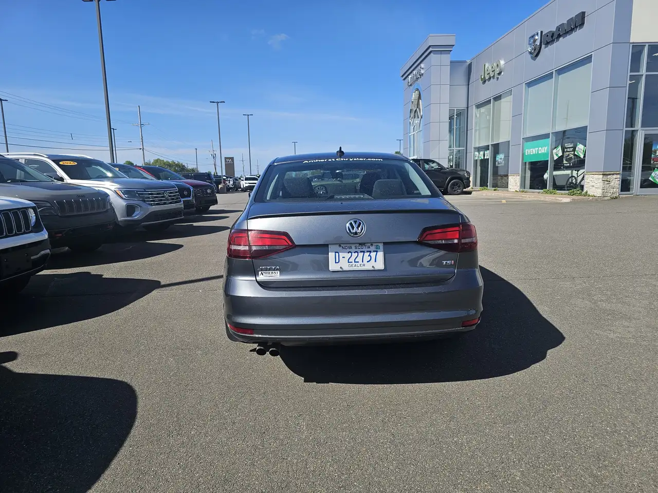 Volkswagen Jetta снимка Volkswagen Jetta