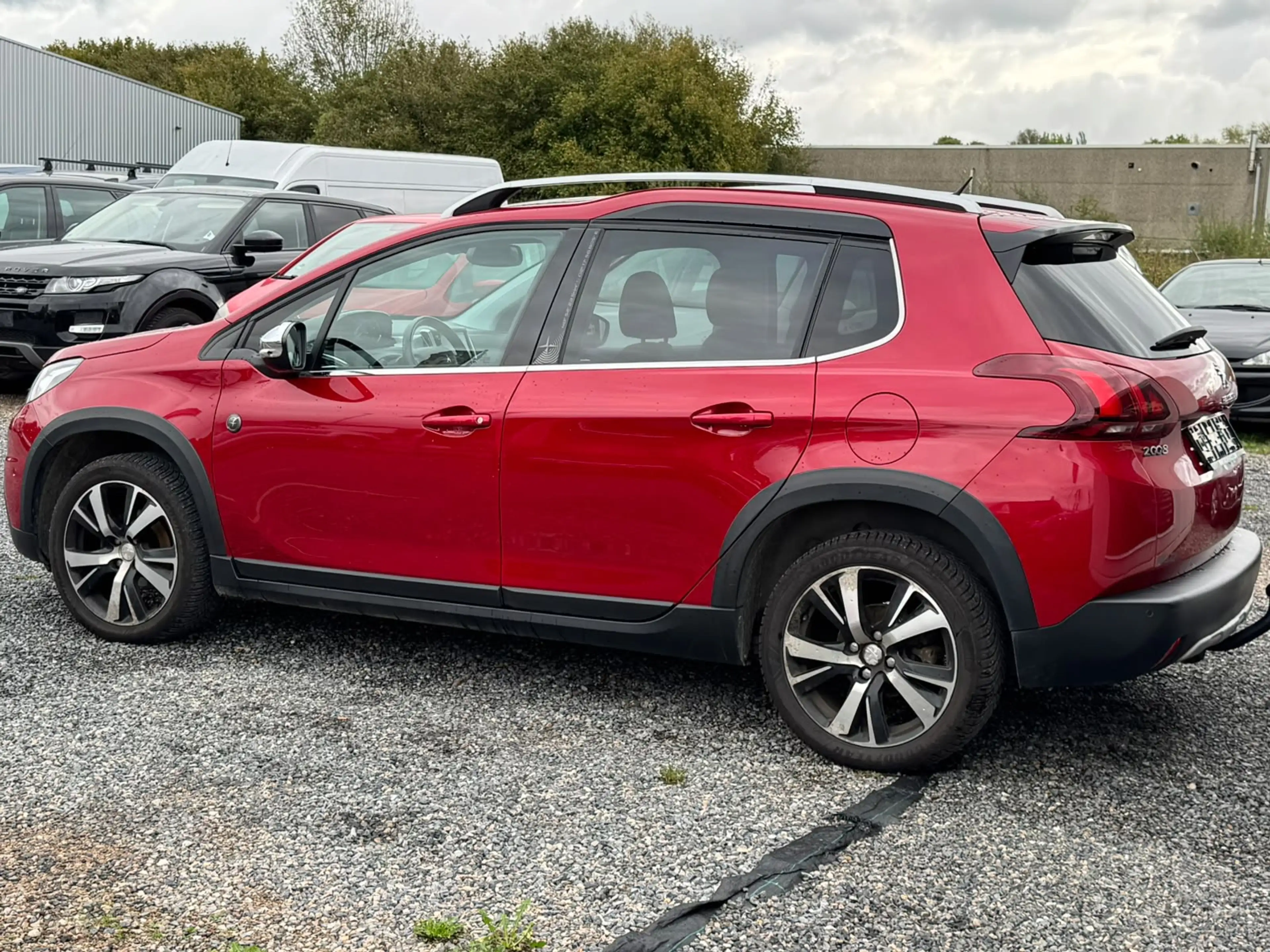 Peugeot 2008 2008 1.6 BlueHDi Style — photo 4