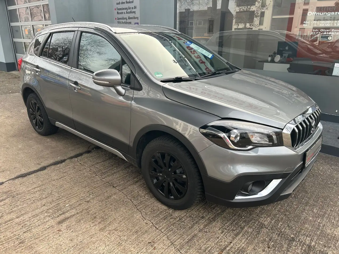 Suzuki SX4 Comfort+CarPlay+Navi+LED+Kamera+SHZ+BT+LM+WR Grau - 2