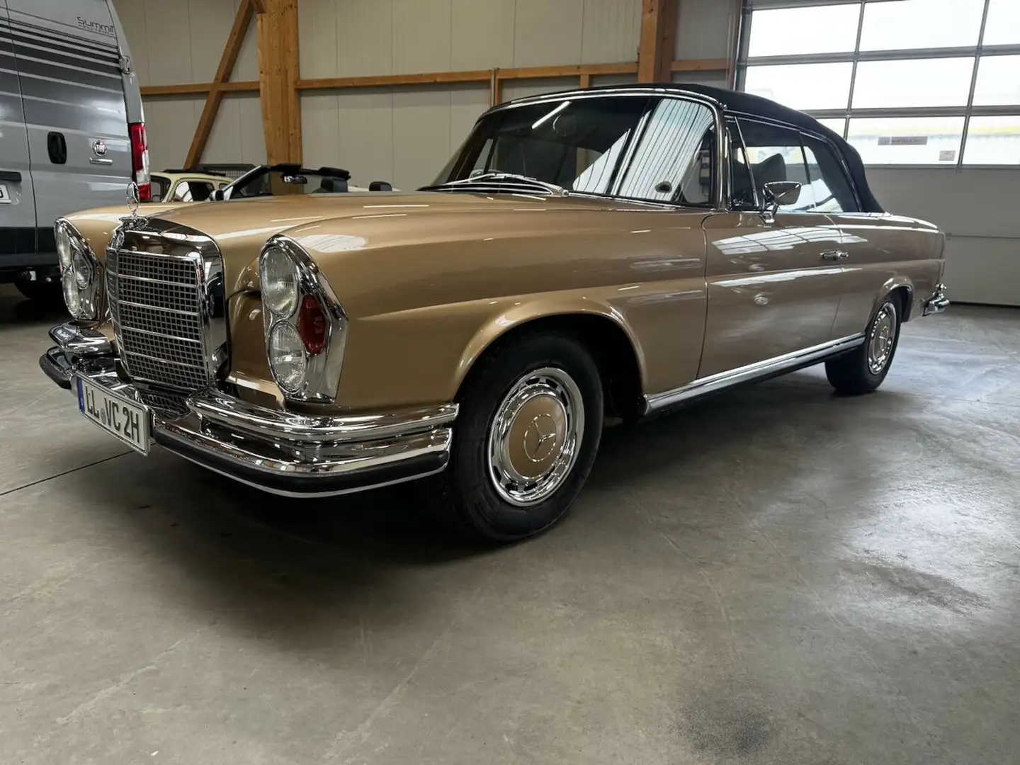 Mercedes-Benz 280 SE Cabrio W111 BRABUS-Classic Beige - 2