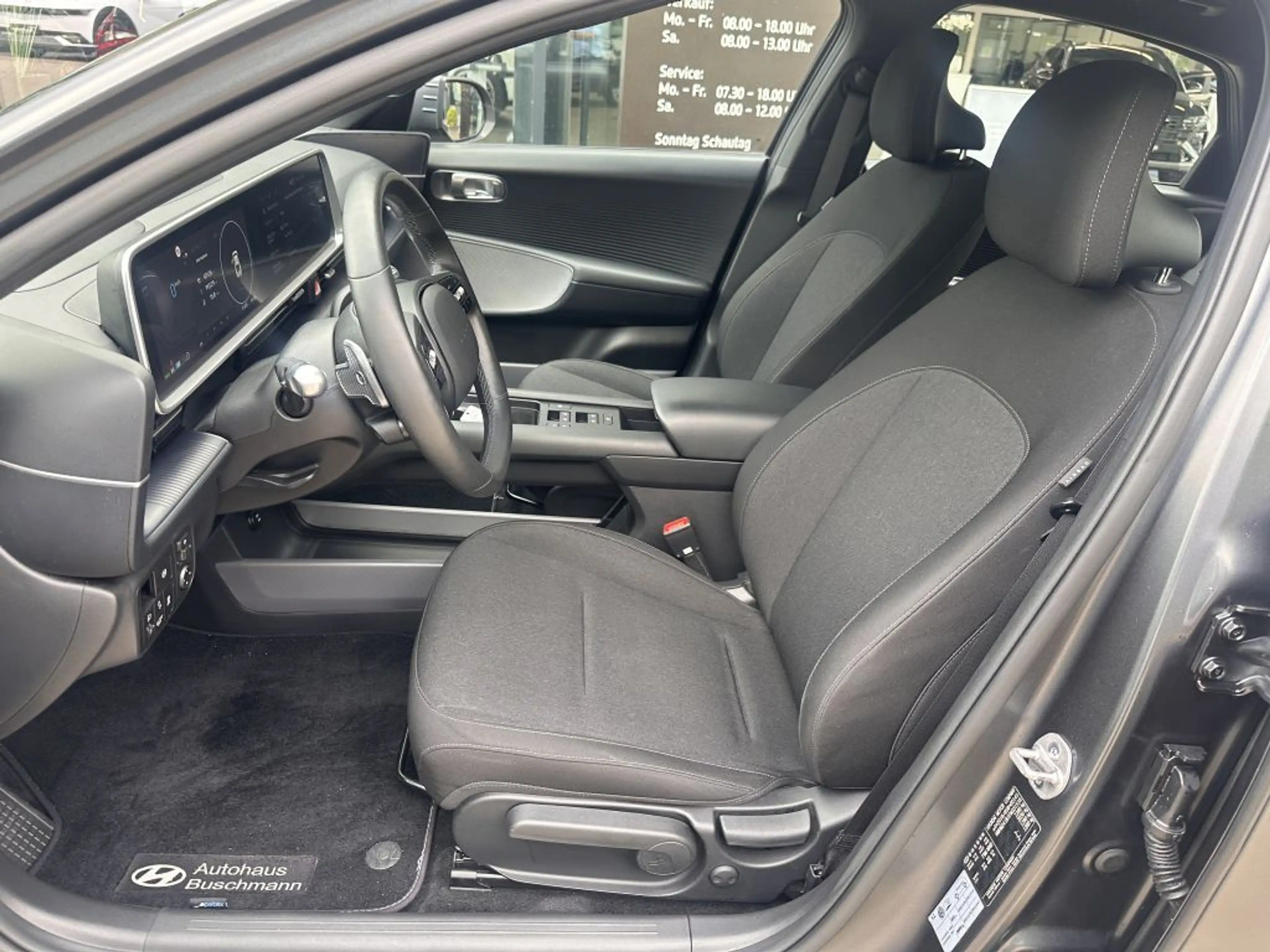 Hyundai IONIQ 6 53 kWh +WÄRMEPUMPE+ — photo 11