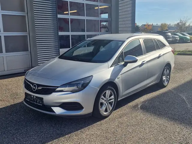 Opel Astra Edition StartStop NAVI Klima