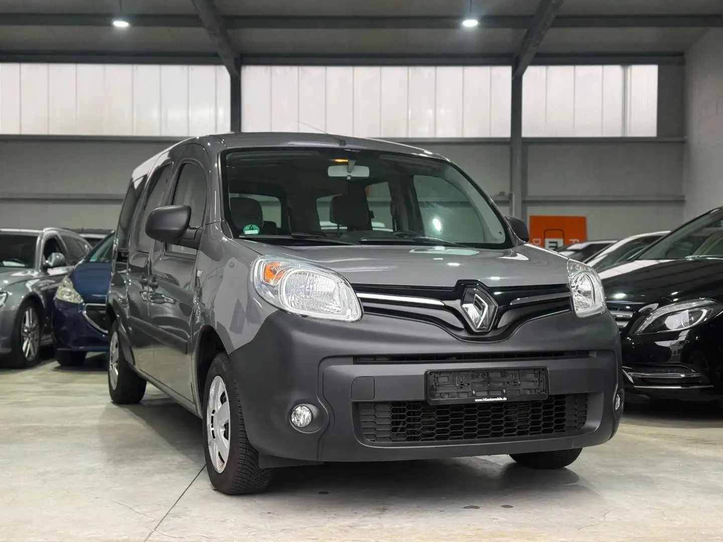 Renault Grand Kangoo 1Hand 7Sitzer Szary - 1