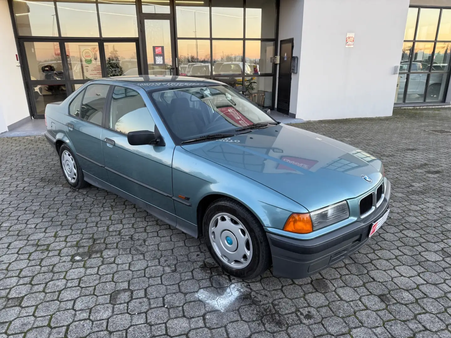 BMW 316 316i cat 4 porte Europa Grau - 2