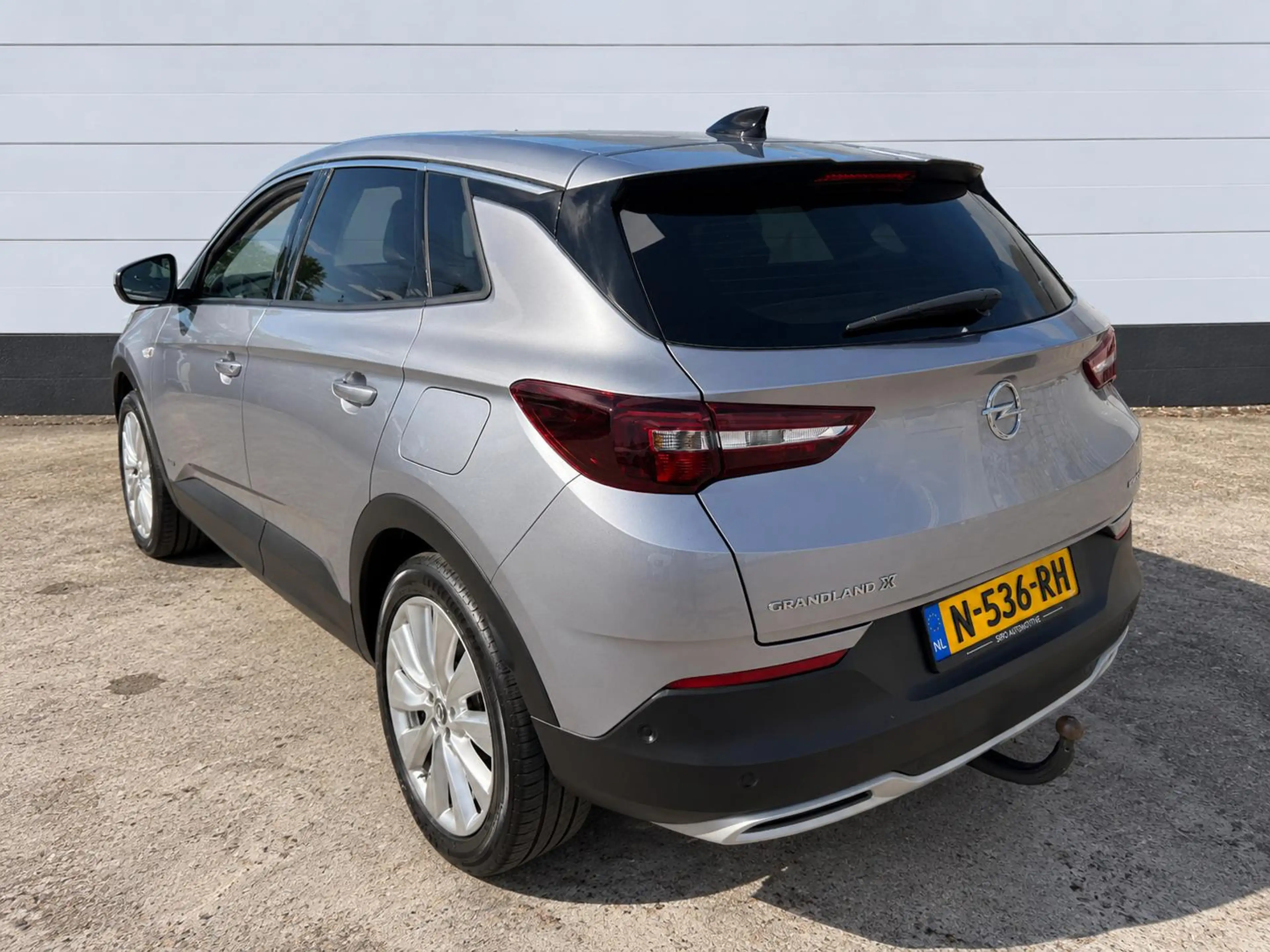 Opel Grandland X 1.6 Turbo Hybrid4 Business Executive * Carplay * C — photo 2