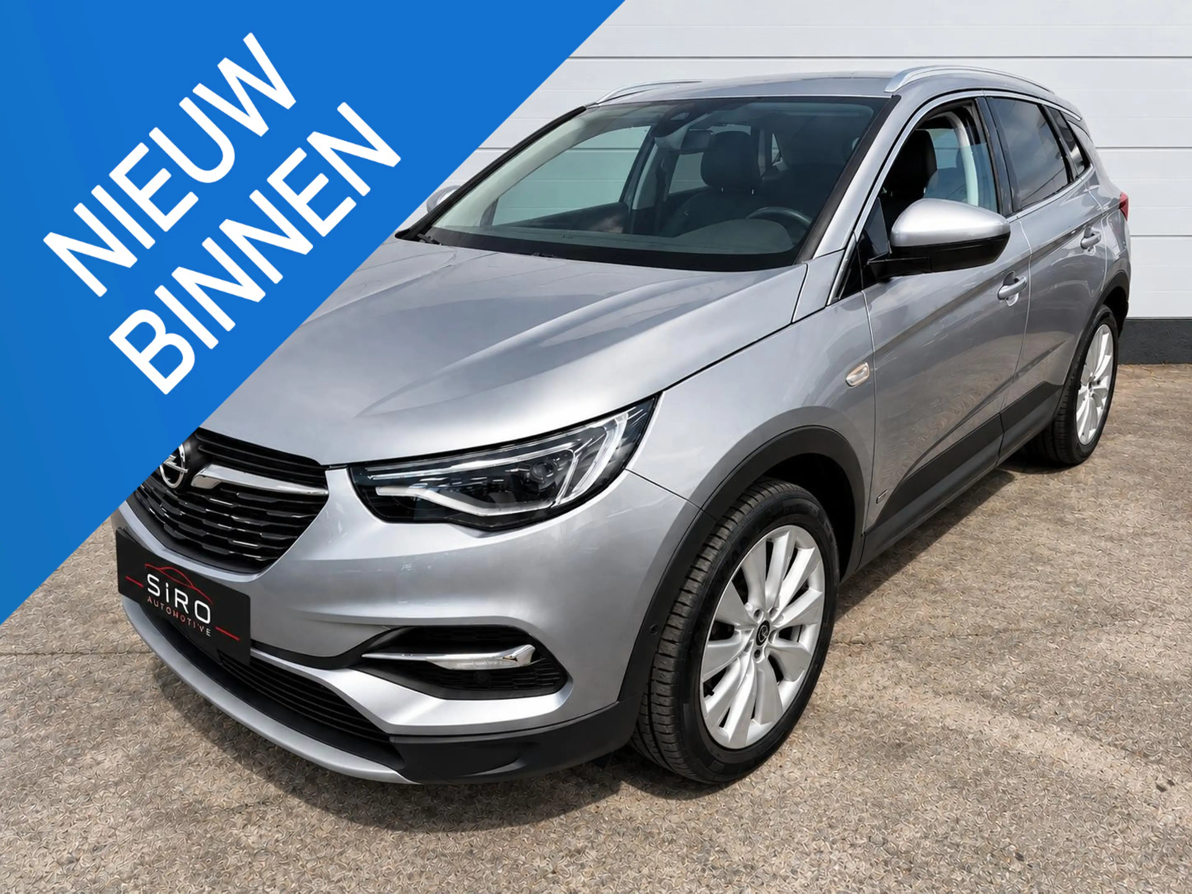 Opel Grandland X 1.6 Turbo Hybrid4 Business Executive * Carplay * C