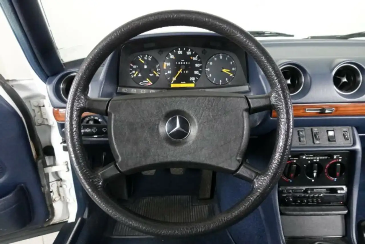 Mercedes-Benz 200 Kombi /. H- Kennzeichen, foto 10