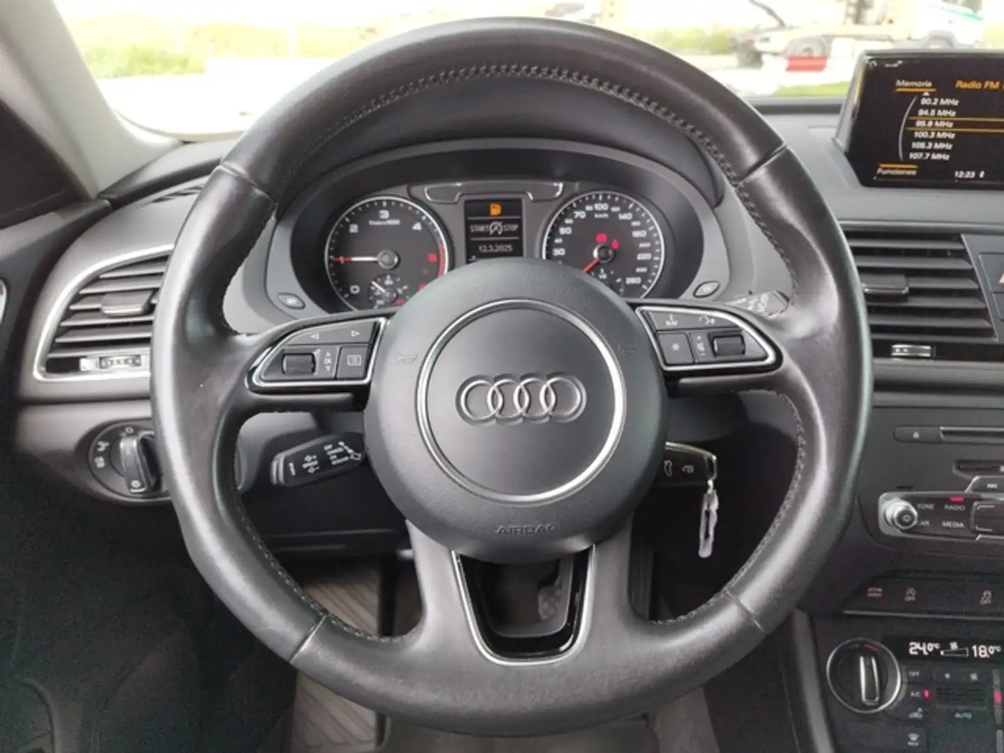 Audi Q3 2.0TDI 110kW Blanco - 2