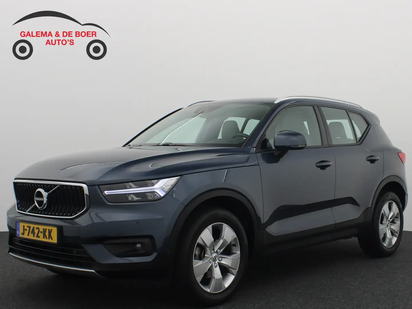 Volvo XC40 1.5 T3 Business Pro AUTOMAAT / TREKHAAK / FULL LED Blau - 1