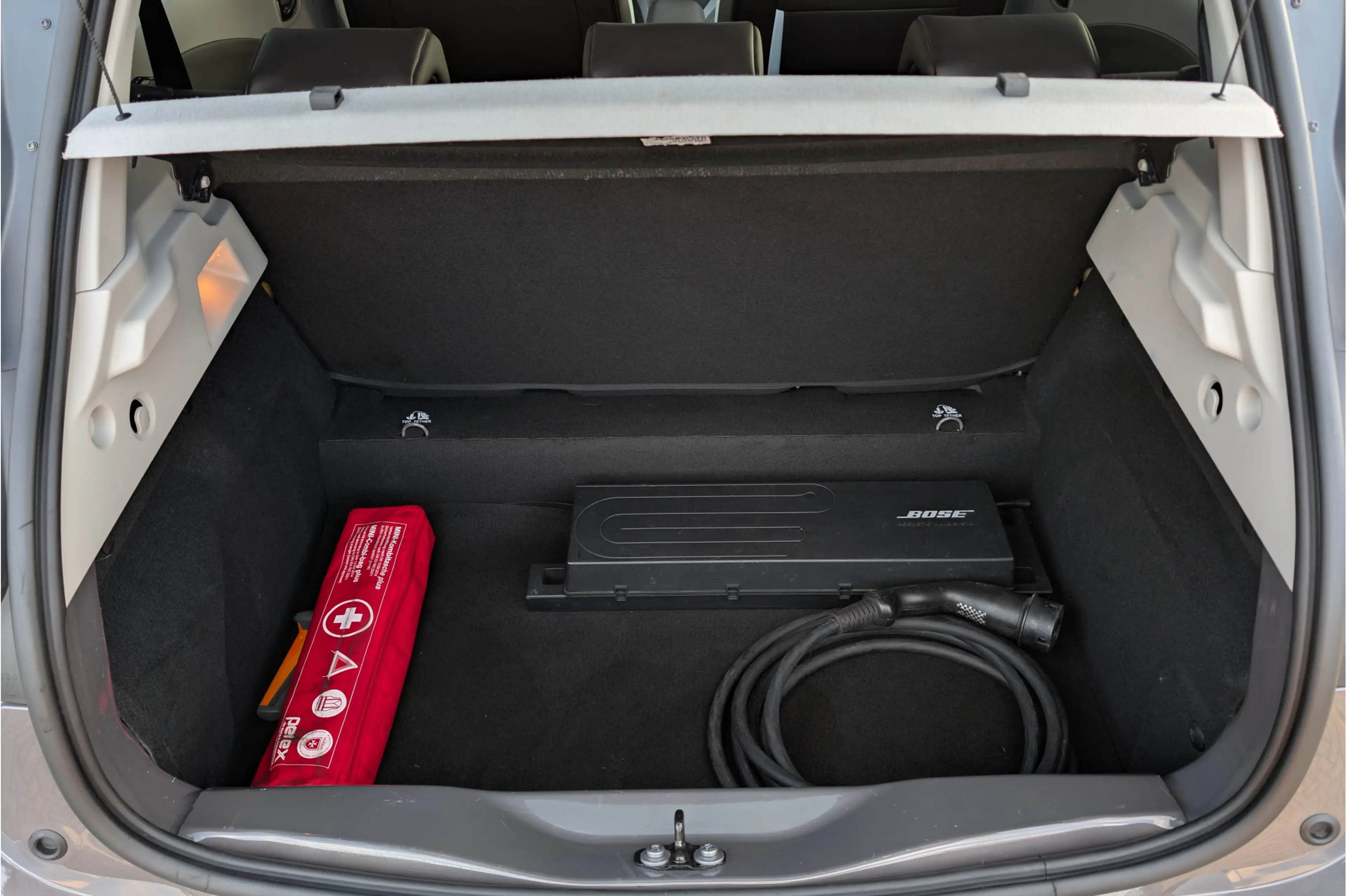 Renault ZOE R90 Bose 41kWh KOOPACCU SOH 87% 3-Fase — photo 24