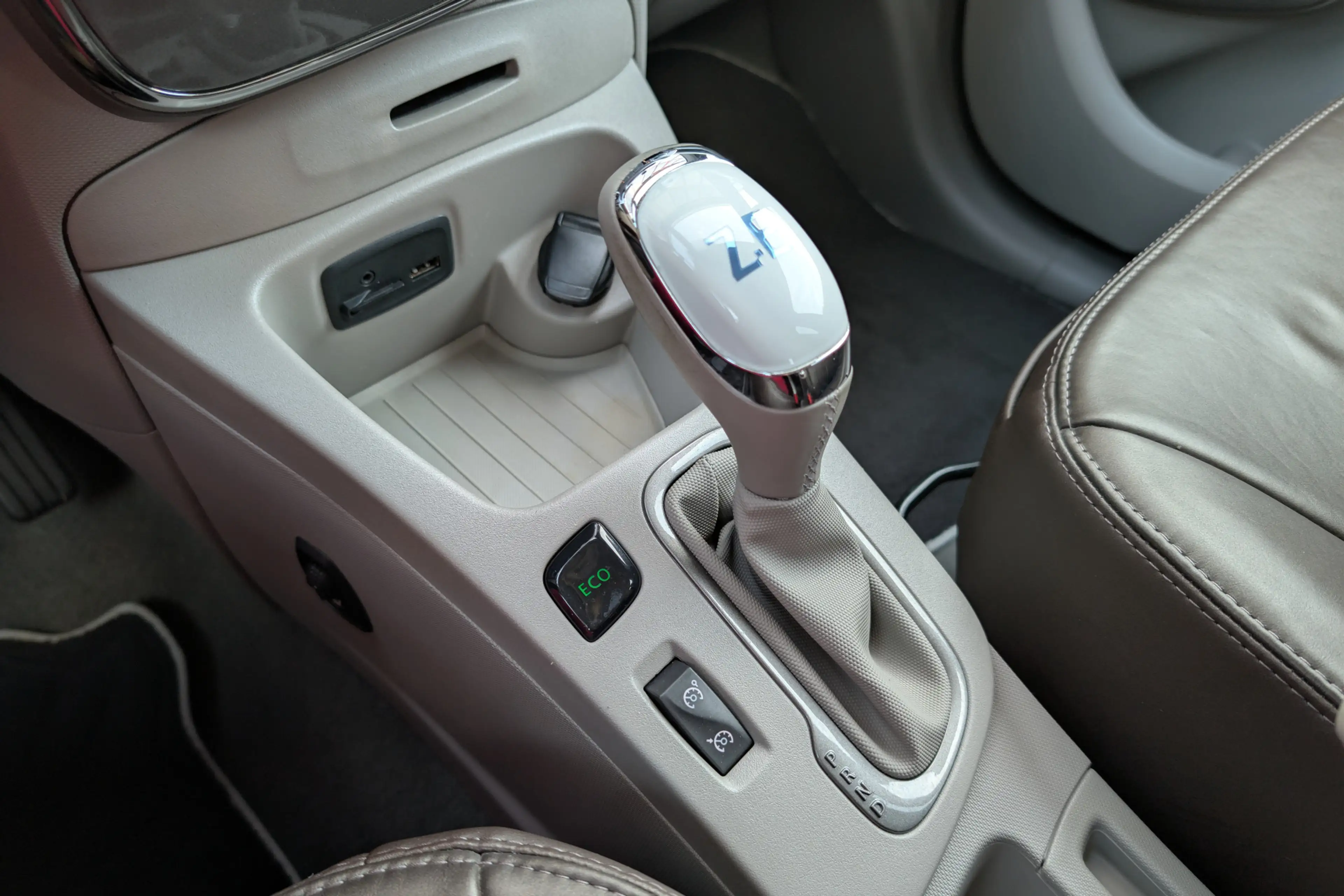 Renault ZOE R90 Bose 41kWh KOOPACCU SOH 87% 3-Fase — photo 38
