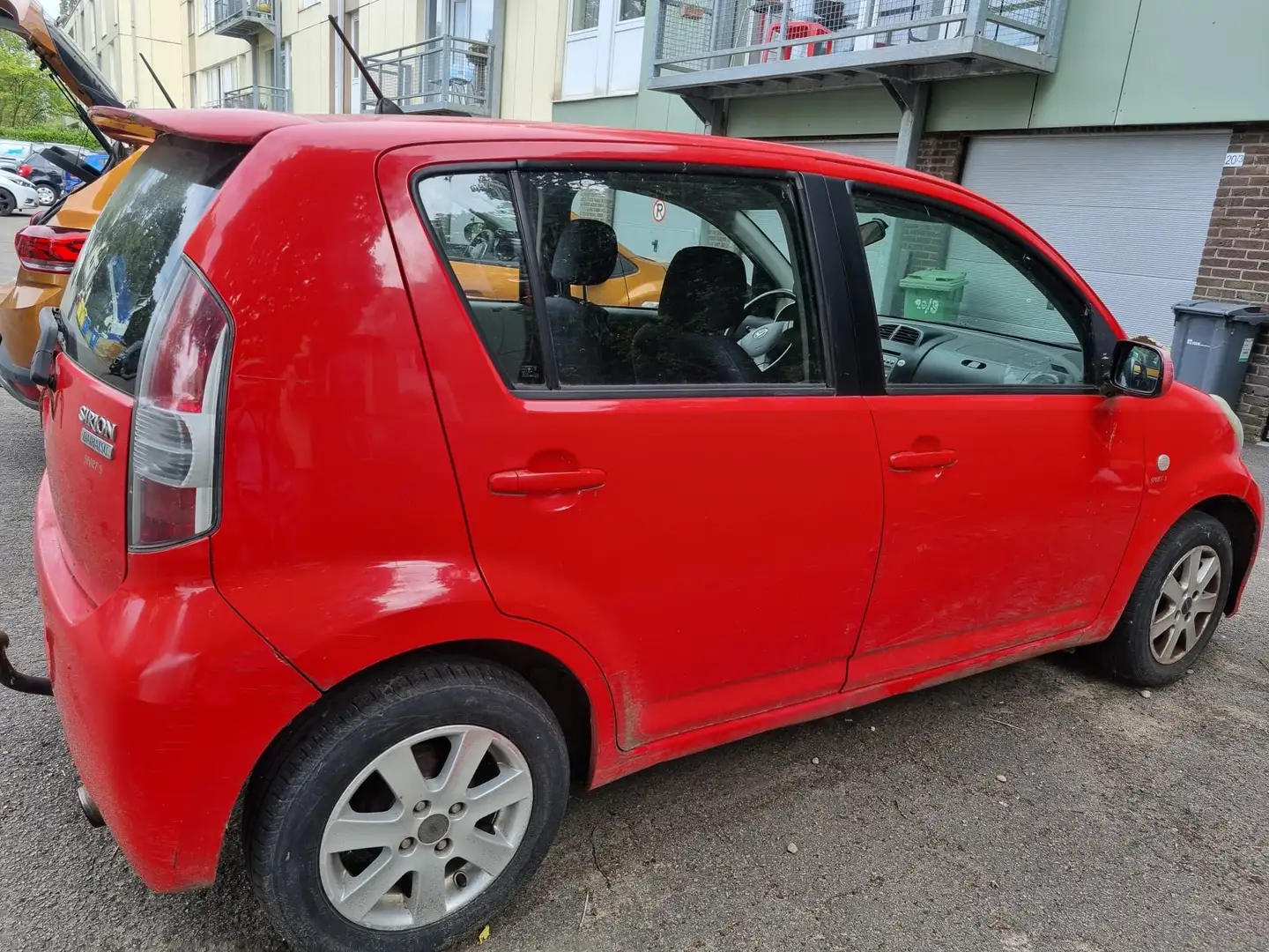 Daihatsu Sirion 1.0 - 1