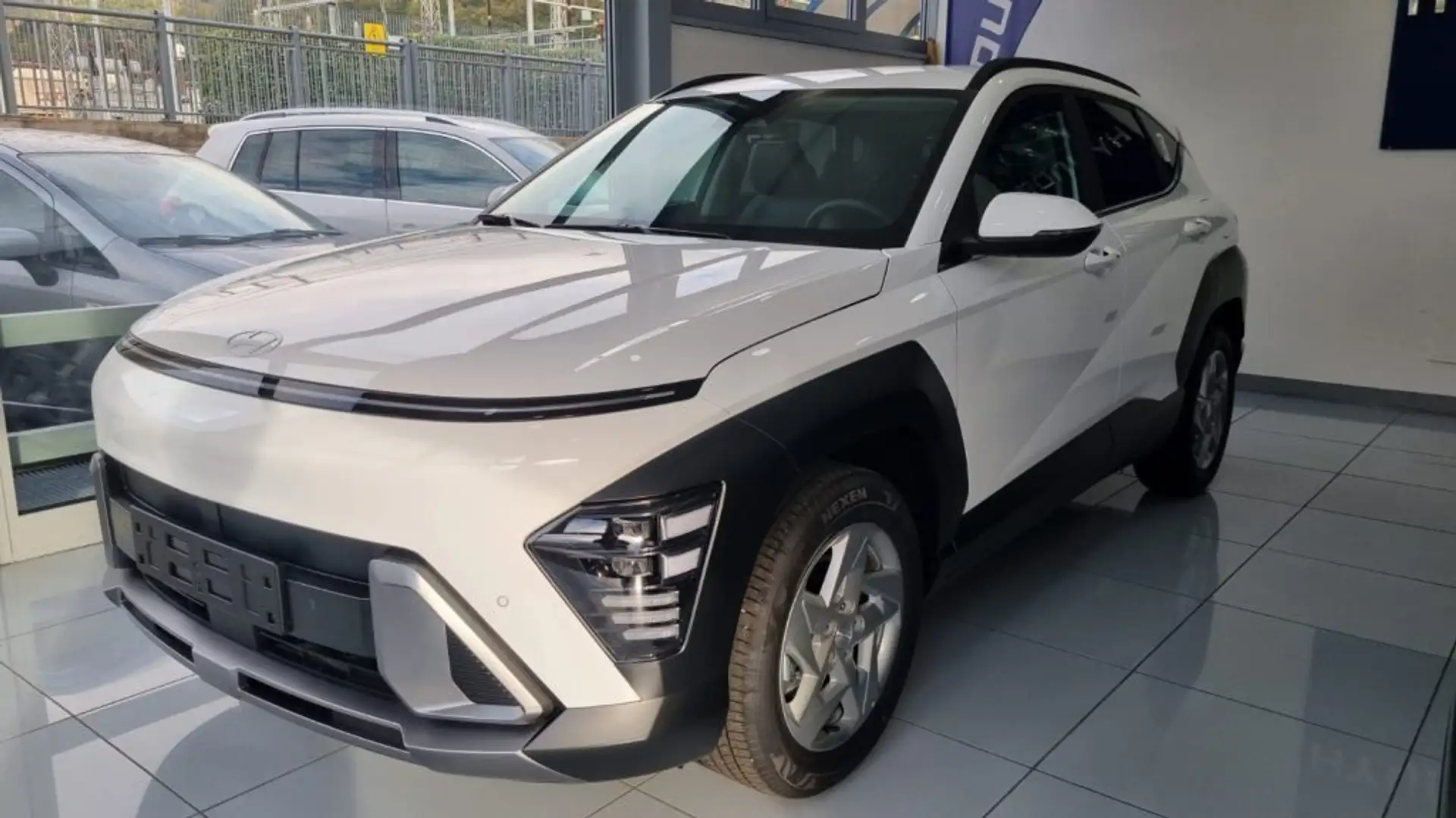 Hyundai KONA 1.0 T-GDI Hybrid 48V XlinePlus Bianco - 1
