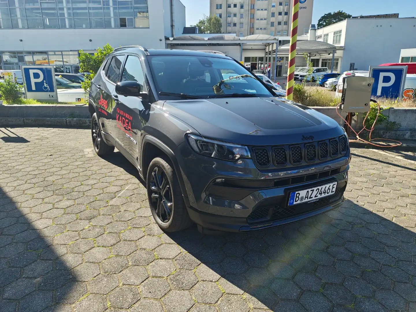 Jeep Compass 1.3 PHEV 4xe 360°Kamera,Navi,Schiebedach Grau - 2