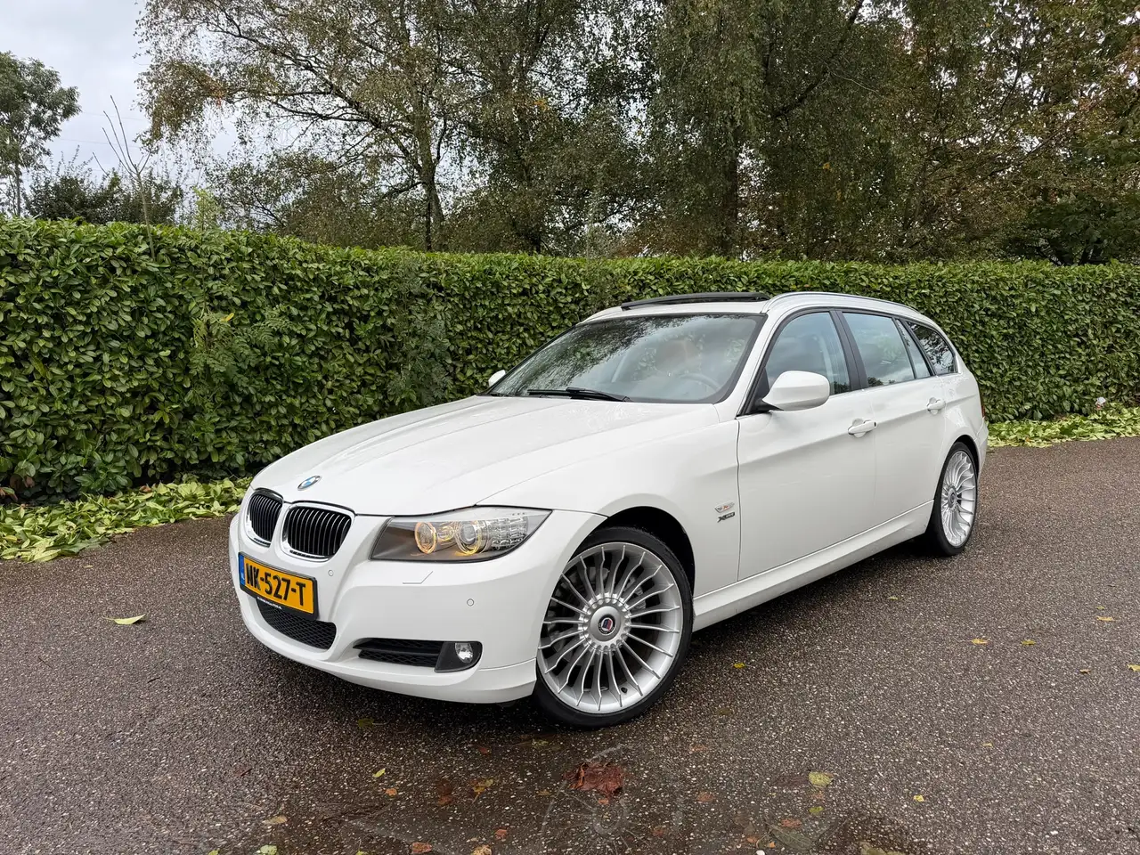 BMW 330