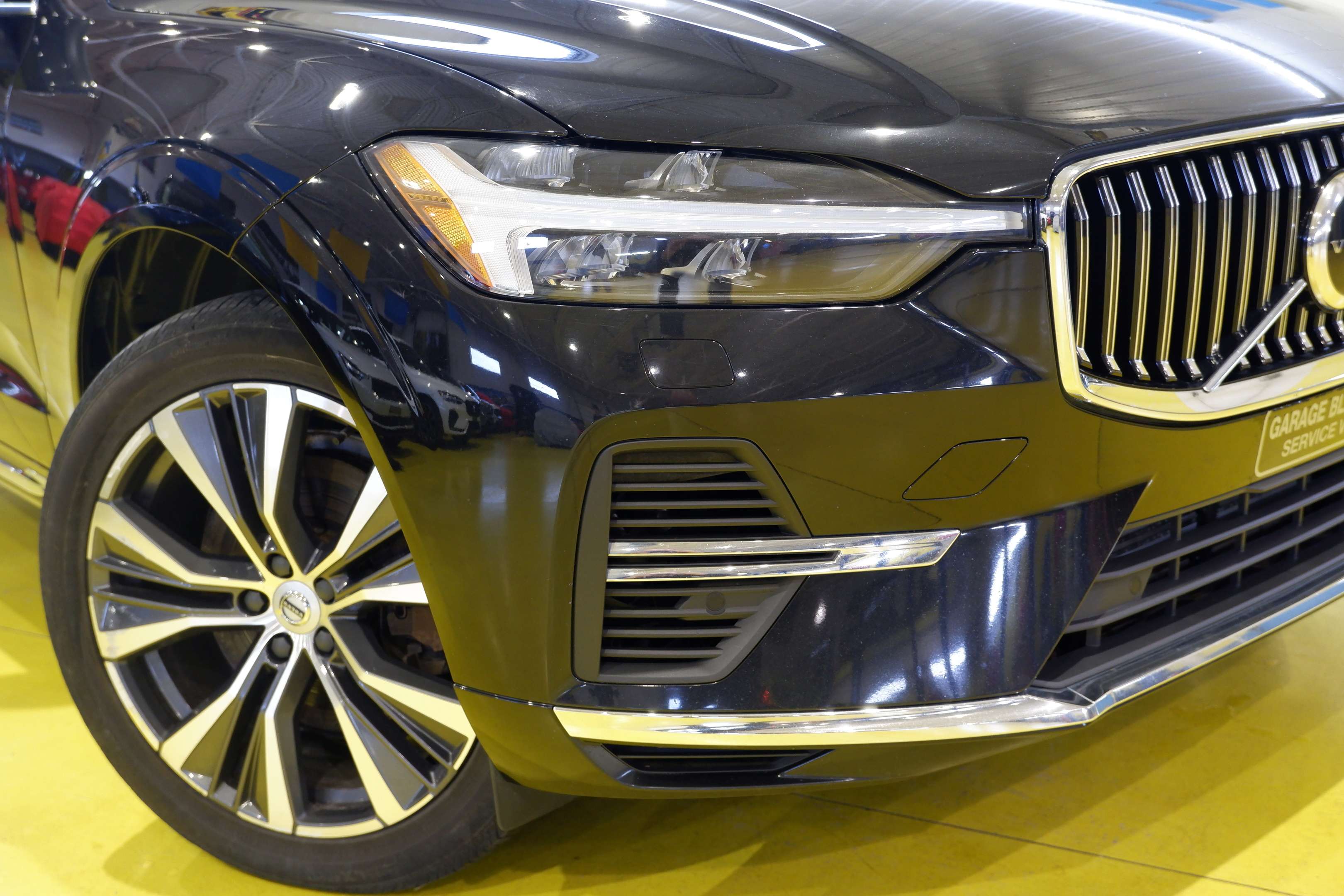 2022 Volvo XC60 RECHARGE, INSCRIPTION EXPRESSION, WINTER PACK ET + alt 3