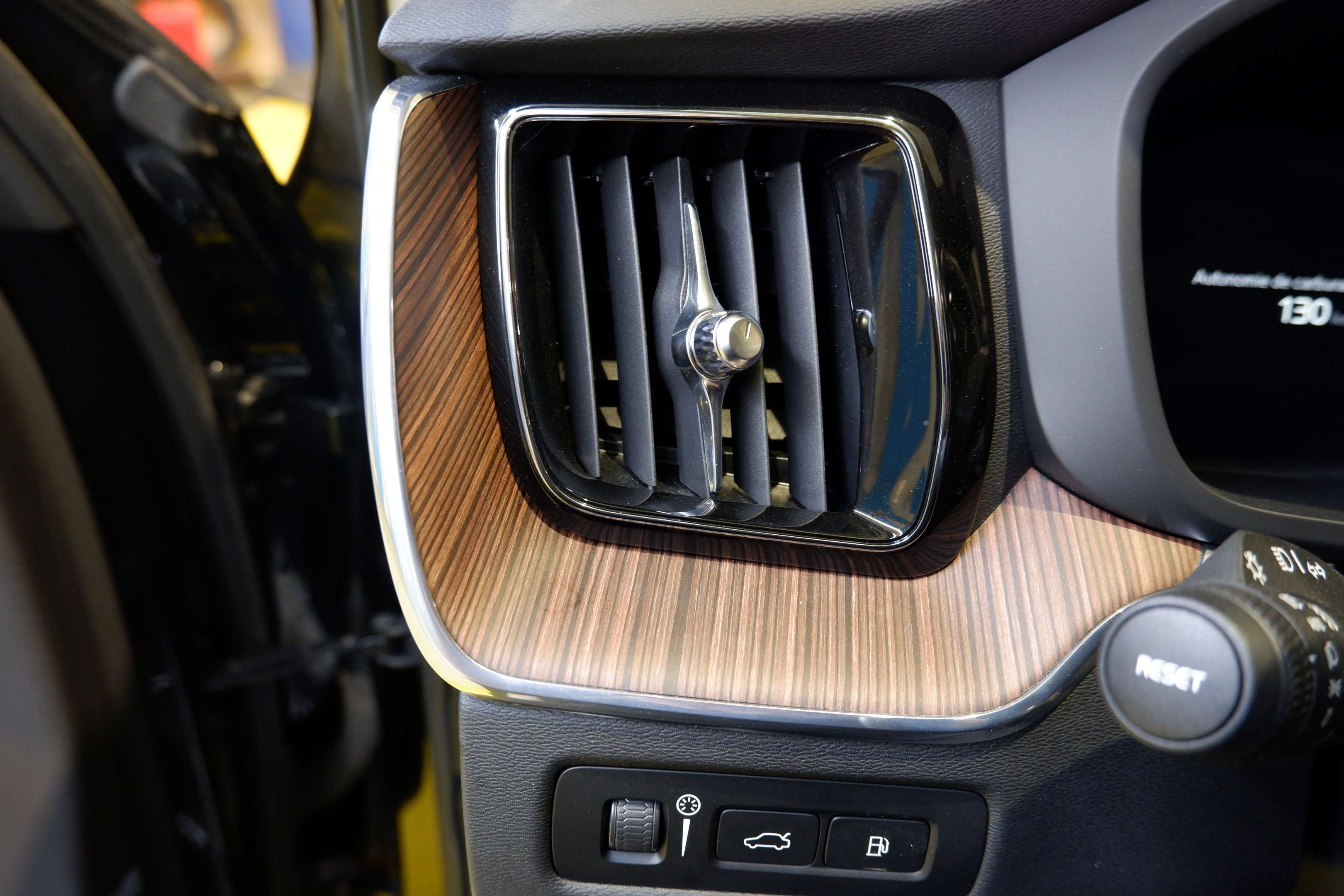 2022 Volvo XC60 RECHARGE, INSCRIPTION EXPRESSION, WINTER PACK ET + thumb 20