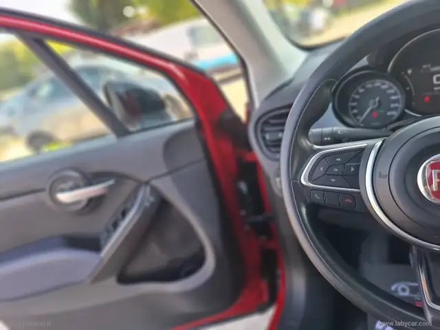 Fiat 500x view 9