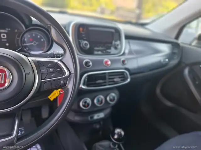 Fiat 500x view 11
