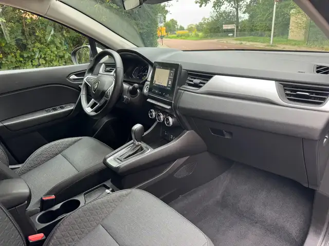 Renault Captur view 10