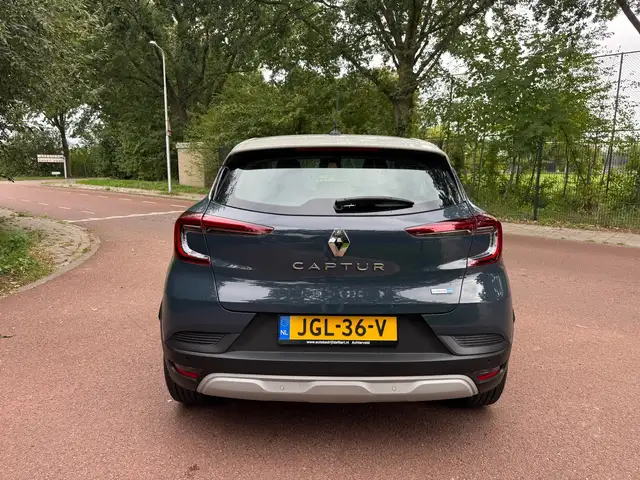 Renault Captur view 6
