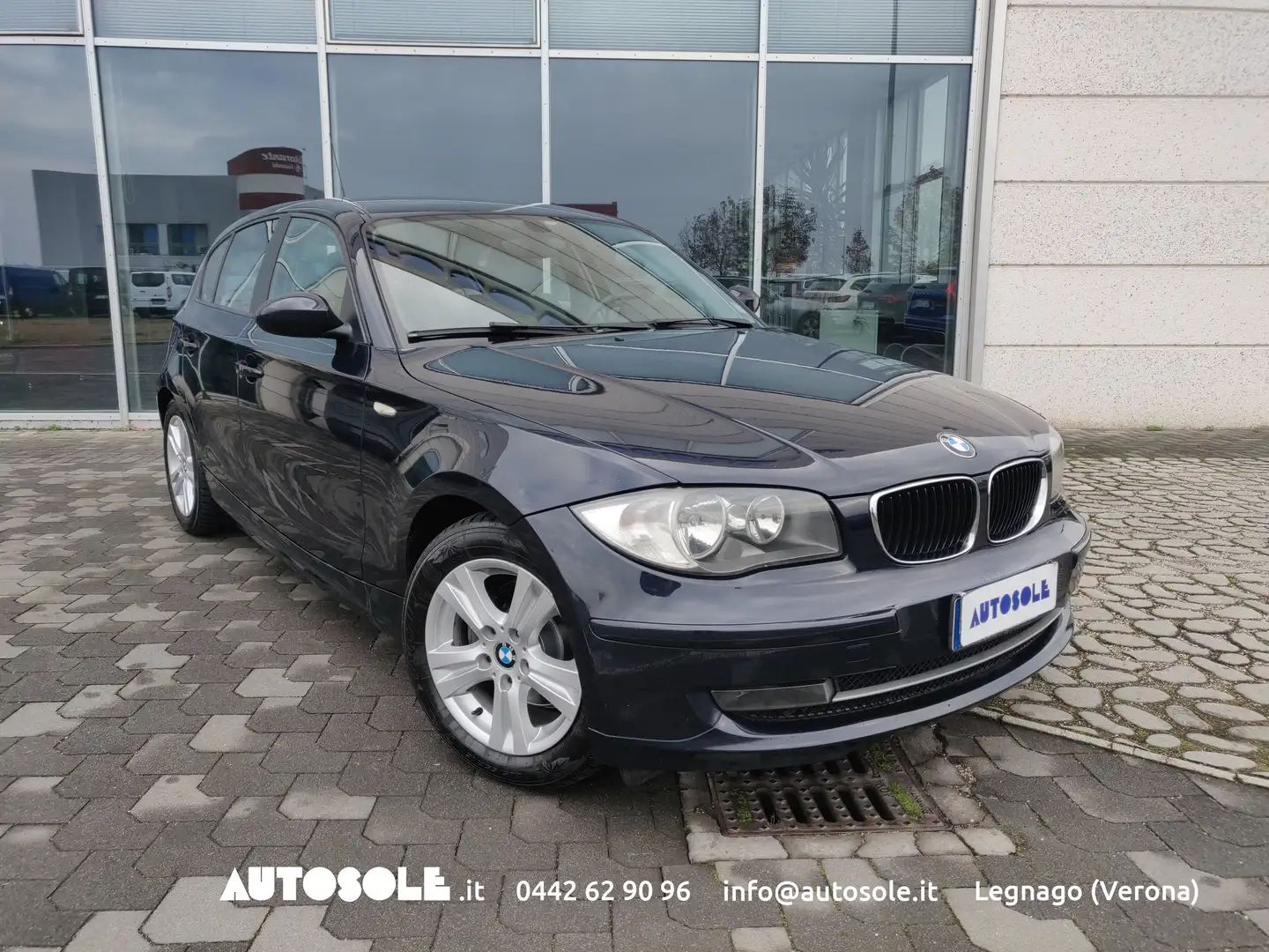 BMW 118 118D 5p Attiva Automatica Blu/Azzurro - 1