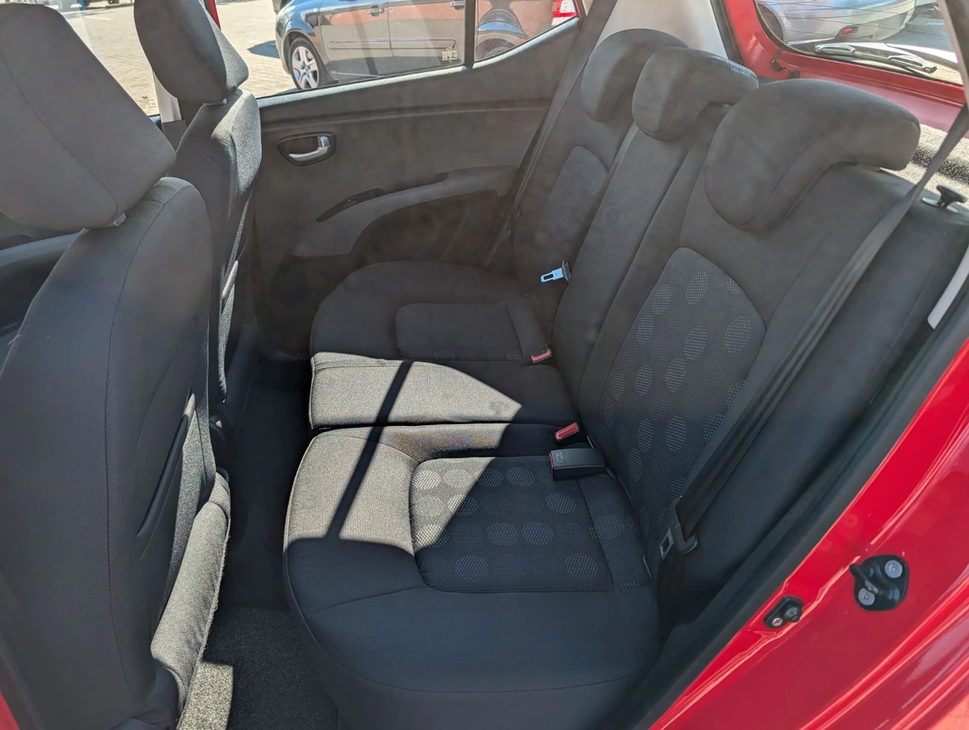 Hyundai i10 1.2 AUTOMATIK GARANTIE KLIMA ALU 1-HAND — photo 14
