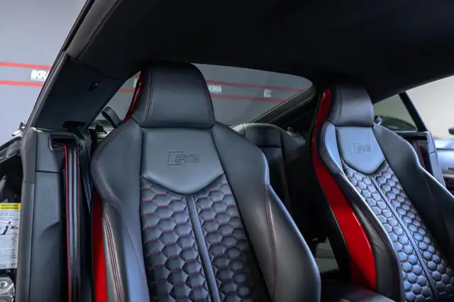 Audi TT RS view 16