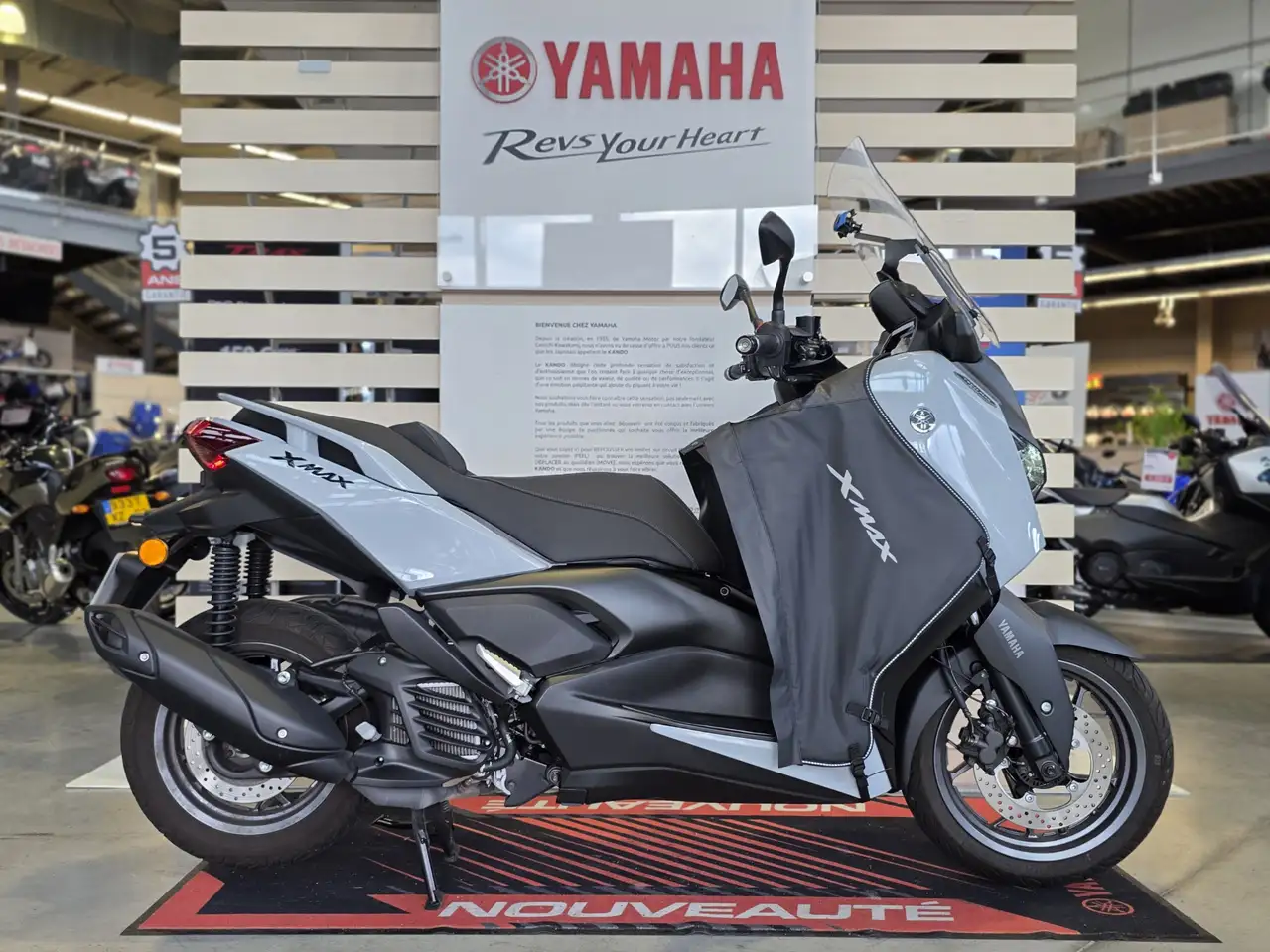 Yamaha X-Max 125