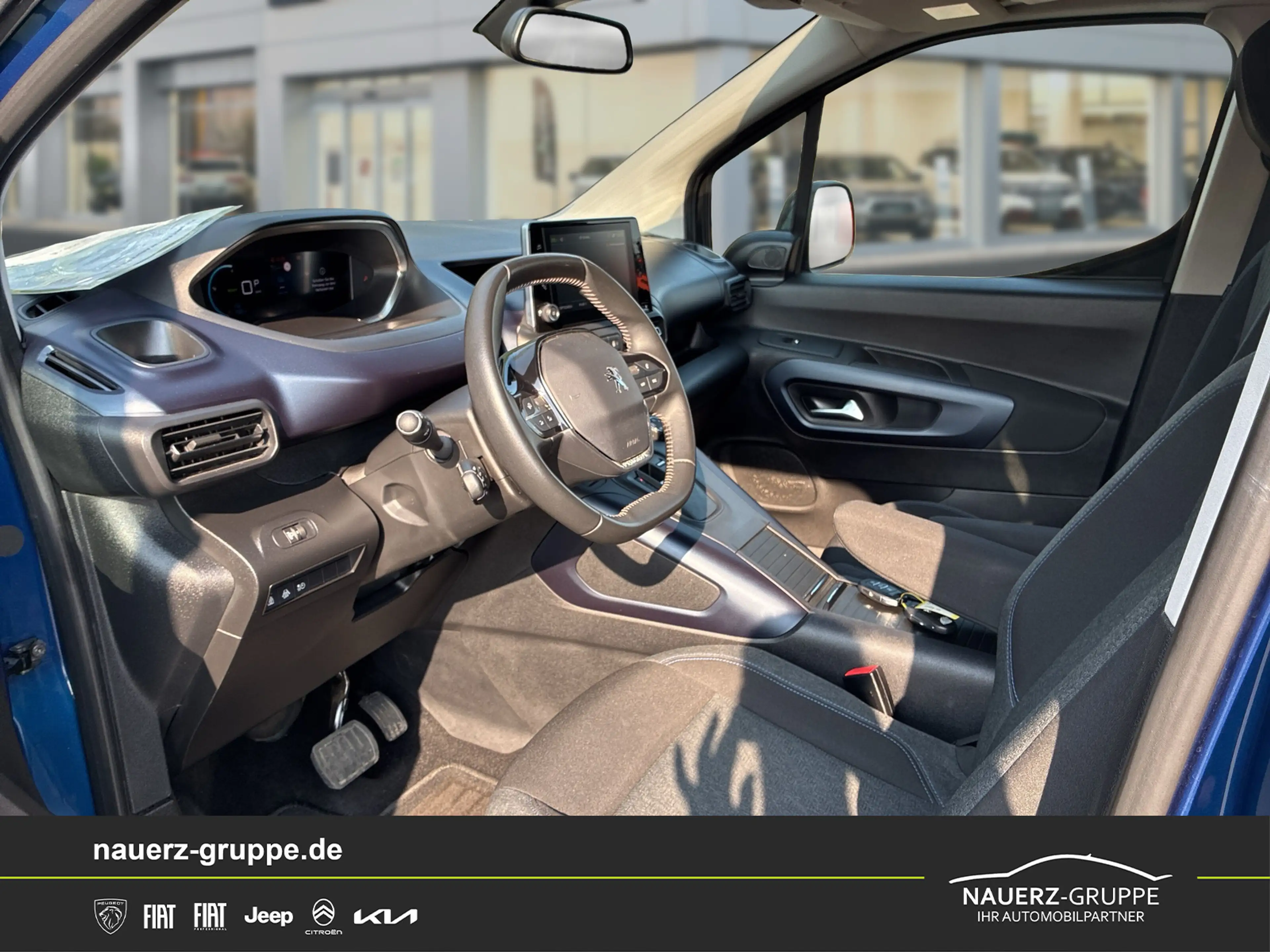 Peugeot e-Rifter Allure Pack L2 — photo 10