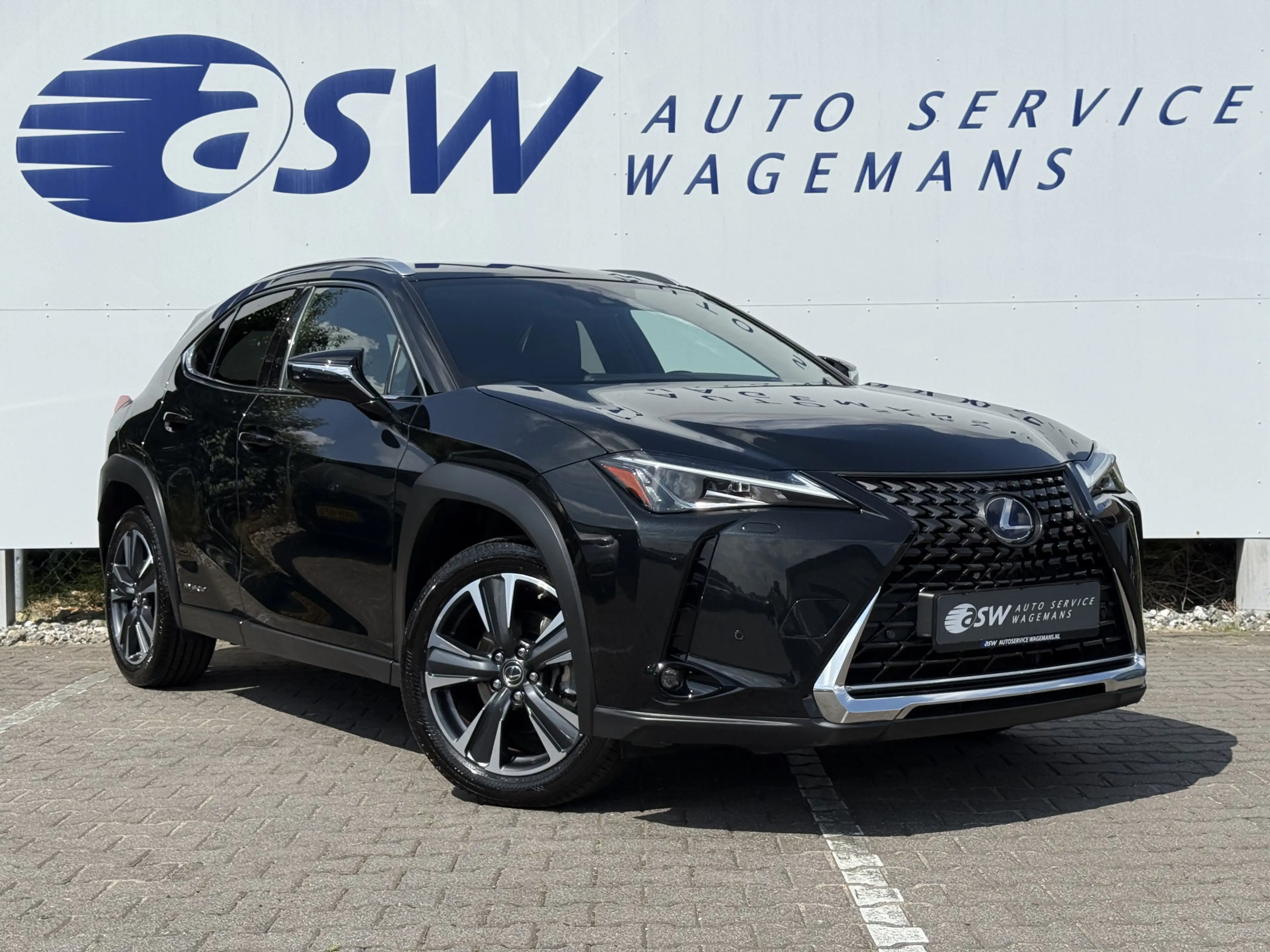 Lexus UX 250h Preference Line | CarPlay | ACC | Dodehoek | Keyle — photo 4