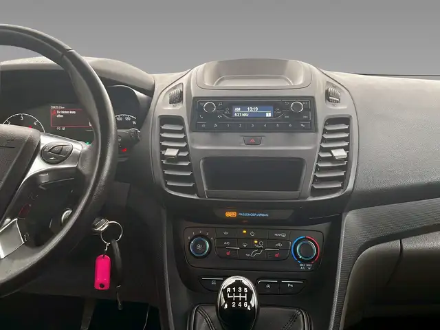 Ford Transit Connect view 14