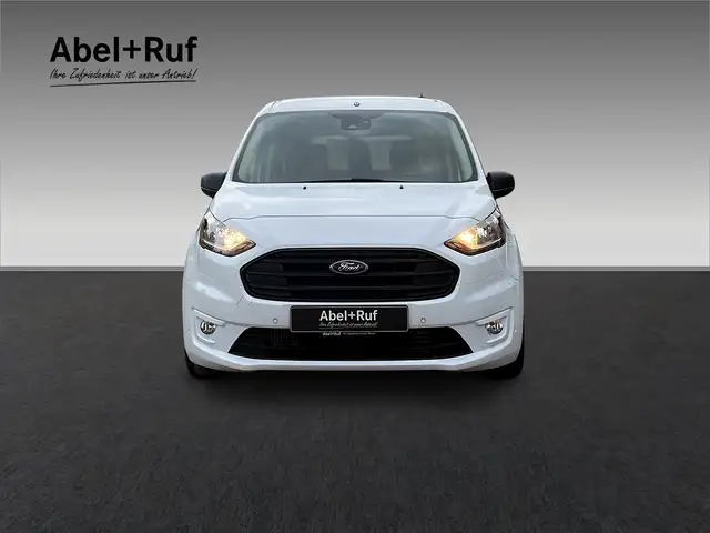 Ford Transit Connect view 5