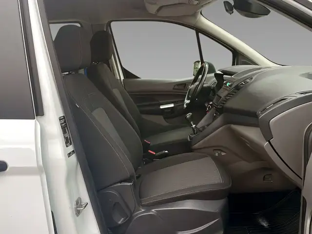 Ford Transit Connect view 12