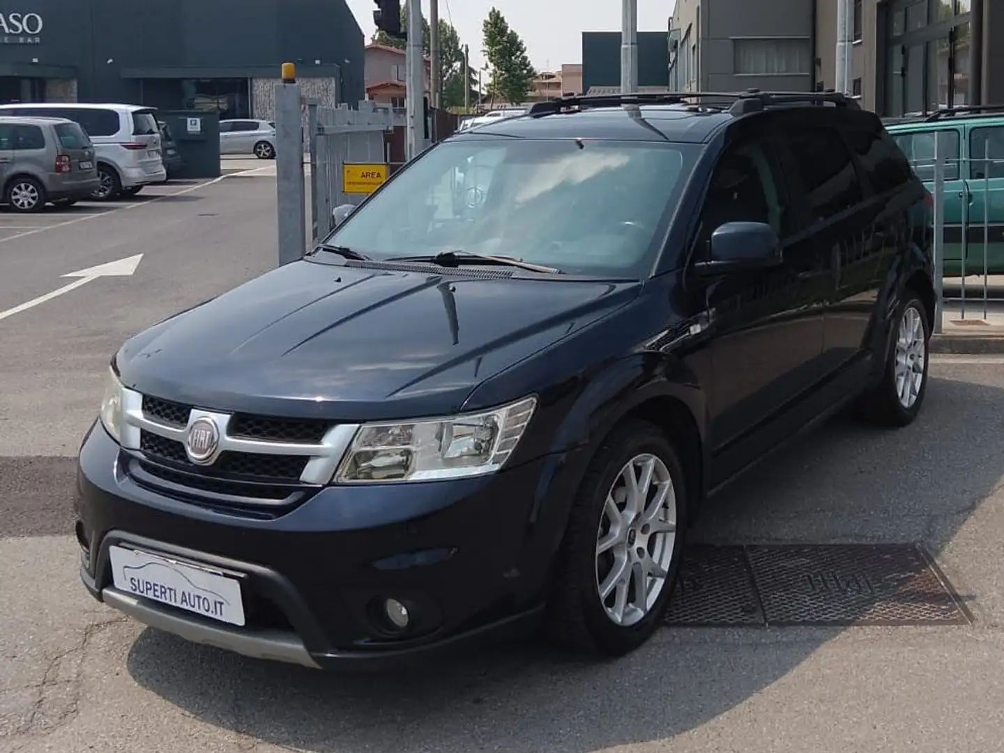 Fiat Freemont Freemont 2.0 mjt 16v Lounge 140cv Blau - 1