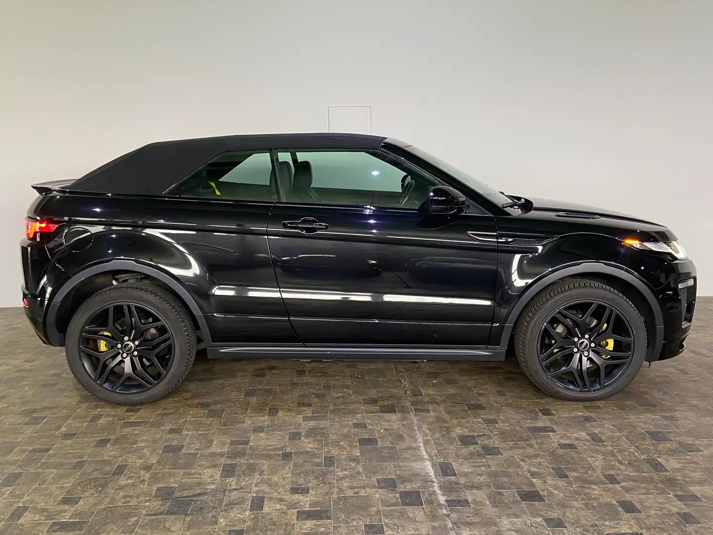 Land Rover Range Rover Evoque 2,0 D HSE Dynamic Cabrio, AWD, Meridian, Leder Zwart - 1