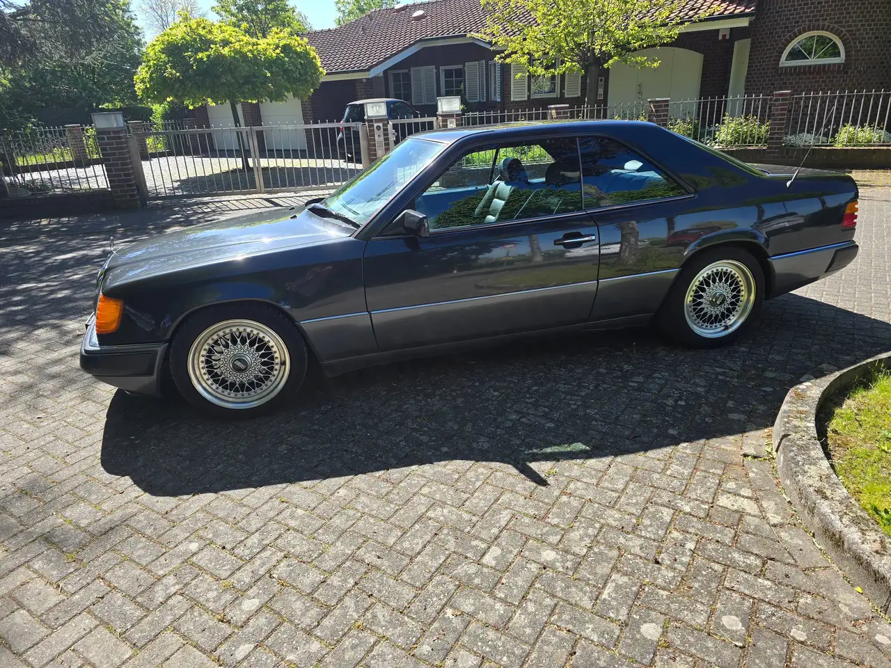 Mercedes-Benz Baureihe 124 CE-Klasse 300 CE, foto 3
